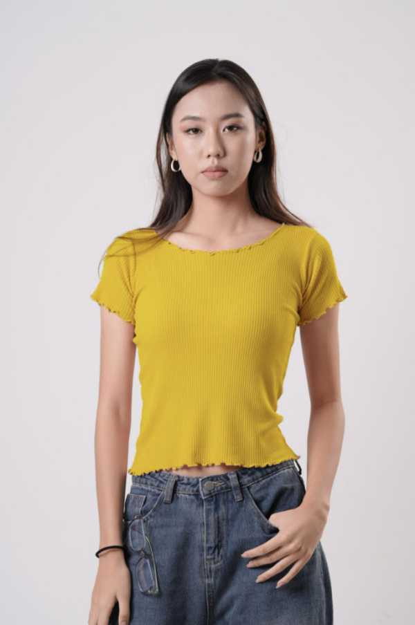 Neck and Hem Curly Top - Image 9