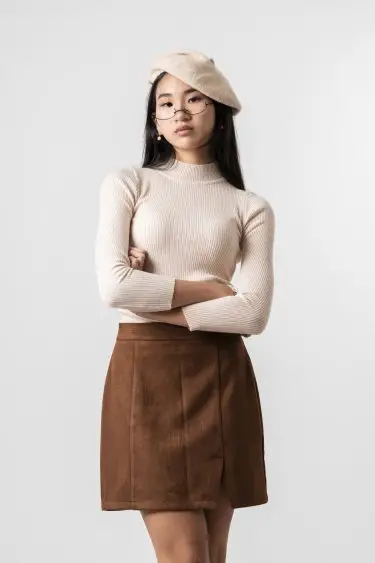 Front Slit Short Skirt