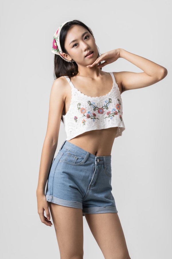 Evaanthe Trending floral designed Crochet cropped top - Image 4